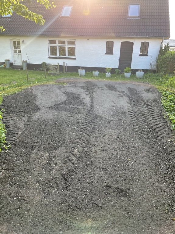 Ny indkørsel